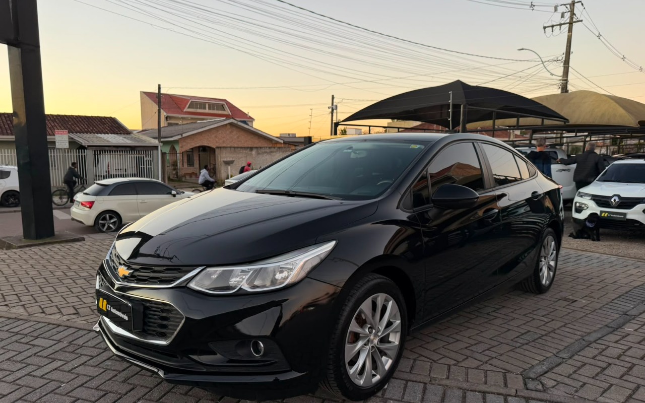 Chevrolet Cruze Sport LT 1.4 16V TB Flex 5p Aut. na cor Preto em Piraquara / PR - 2762827