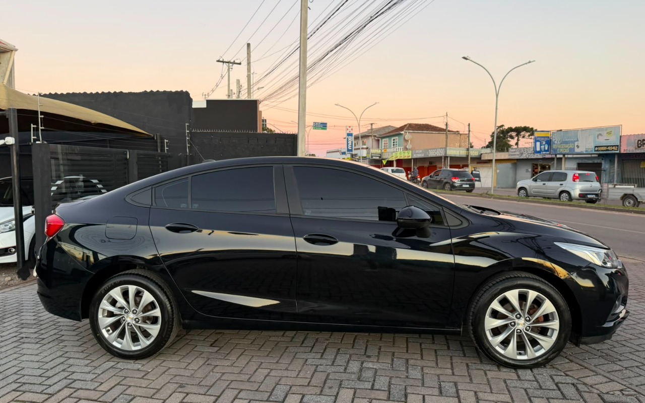 imagem-https://www.socarrao.com.br/sc-vehicle-images-prod/2762827/1784576604401-V2hhdHNBcHAgSW1hZ2UgMjAyNi0wNy0xNSBhdCAxOC4wMi41MiAoMSkuanBlZw.jpeg