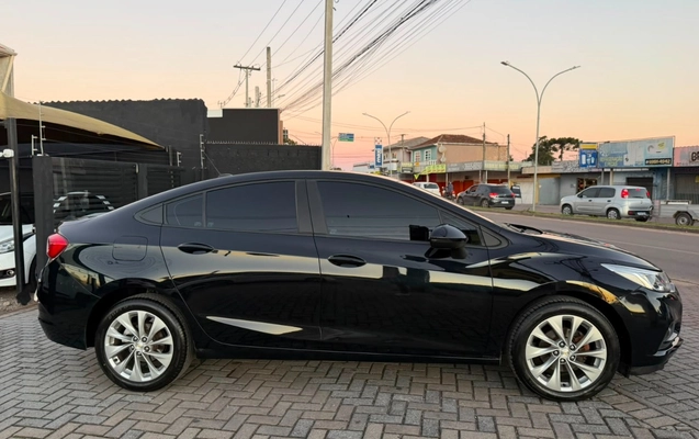 imagem-https://www.socarrao.com.br/sc-vehicle-images-prod/2762827/1784576604401-V2hhdHNBcHAgSW1hZ2UgMjAyNi0wNy0xNSBhdCAxOC4wMi41MiAoMSkuanBlZw.jpeg