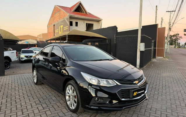 imagem-https://www.socarrao.com.br/sc-vehicle-images-prod/2762827/1784576604578-V2hhdHNBcHAgSW1hZ2UgMjAyNi0wNy0xNSBhdCAxOC4wMi41Mi5qcGVn.jpeg