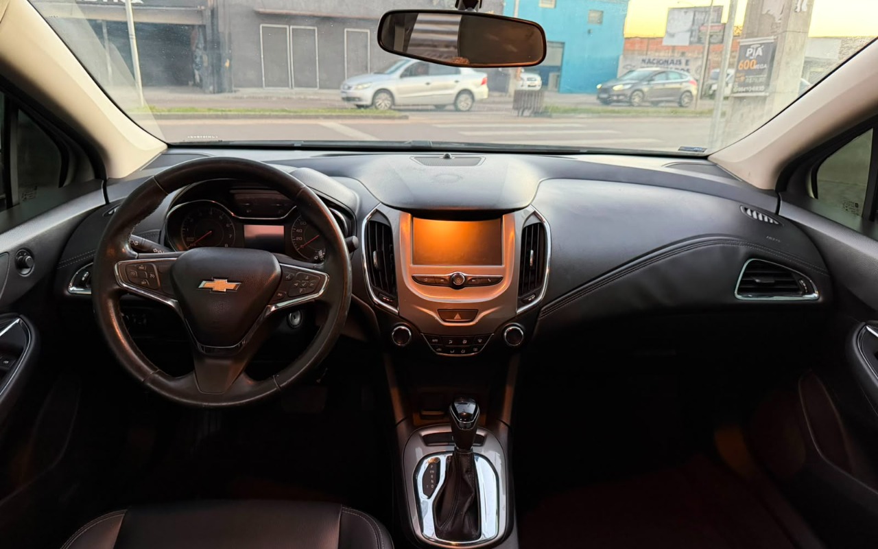 imagem-https://www.socarrao.com.br/sc-vehicle-images-prod/2762827/1784576605113-V2hhdHNBcHAgSW1hZ2UgMjAyNi0wNy0xNSBhdCAxOC4wMi41NCAoMSkuanBlZw.jpeg