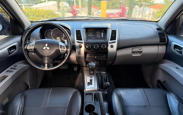 imagem-https://www.socarrao.com.br/sc-vehicle-images-prod/2763337/1784578461122-003_28f8fbc9070c8850ed4f5d308977e3c4.jpeg