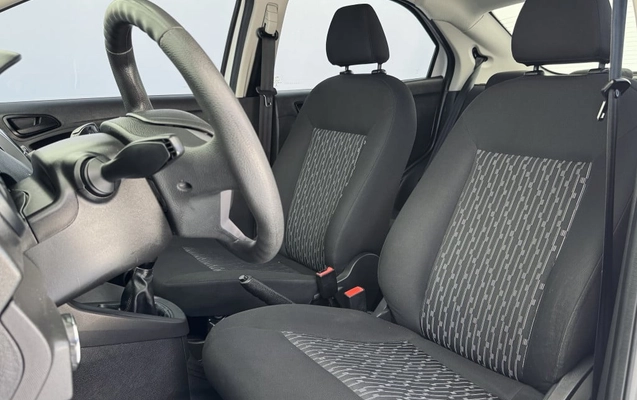 imagem-https://www.socarrao.com.br/sc-vehicle-images-prod/2763614/1784579312057-vehicle_image_1784578908_620a490033dcdcdae89ce885dfbf632d.jpeg