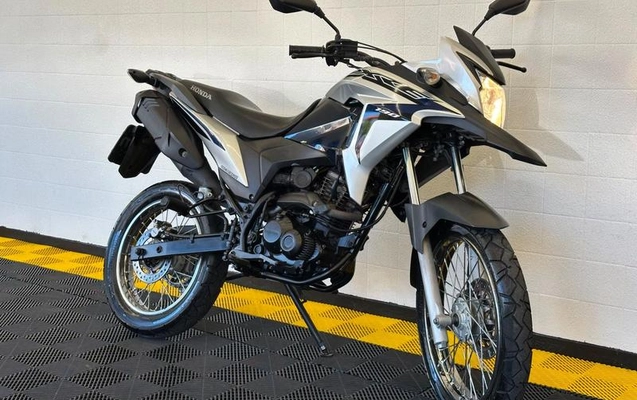 imagem-https://www.socarrao.com.br/sc-vehicle-images-prod/2763728/1790011227632-8189398_9_B_89819a797f.jpeg