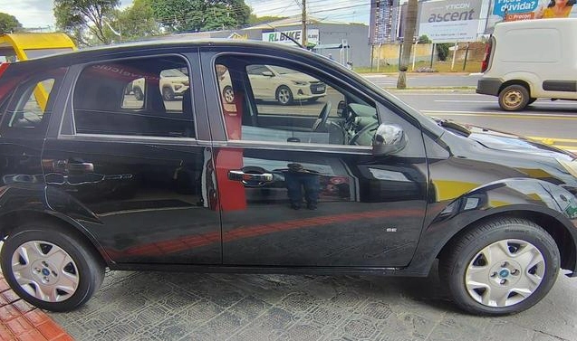 imagem-https://www.socarrao.com.br/sc-vehicle-images-prod/2763744/1788452485768-8297452_1_B_c6972c4b66.jpeg