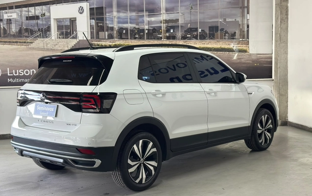 imagem-https://www.socarrao.com.br/sc-vehicle-images-prod/2764015/1786796562741-integration-api-6YxRWFWMyHxTrgisVyxt1eyQiTaoVRLD.jpg