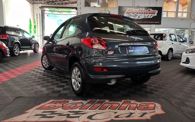 imagem-https://www.socarrao.com.br/sc-vehicle-images-prod/2764068/1784580796177-422de50ea8e64216b8e2a9fa83f3f81c_1784580703119.jpg