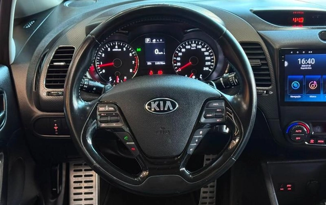 imagem-https://www.socarrao.com.br/sc-vehicle-images-prod/2764089/1788378215479-8269079_11_B_2427e37caf.jpeg