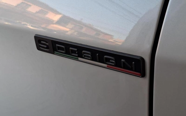 imagem-https://www.socarrao.com.br/sc-vehicle-images-prod/2764225/1788027920796-8295358_20_B_14cecd7288.jpeg