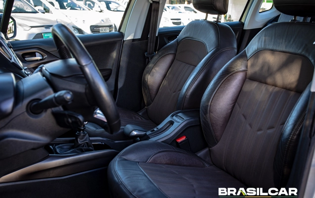imagem-https://www.socarrao.com.br/sc-vehicle-images-prod/2765252/1784585500351-003_526a5e4113ecd1b84df74219f86fdab2.jpg