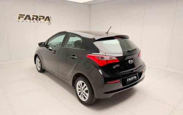 imagem-https://www.socarrao.com.br/sc-vehicle-images-prod/2765925/1787663735977-gb-62ce3fe.jpeg
