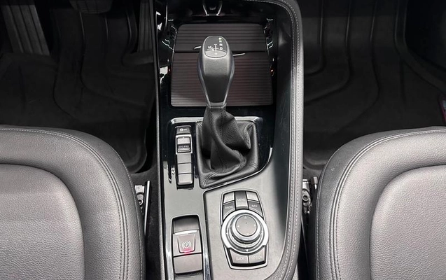 imagem-https://www.socarrao.com.br/sc-vehicle-images-prod/2775591/1788980808322-8291013_11_B_a3af364053.jpeg