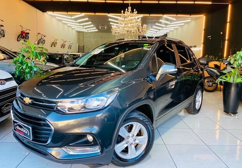 Chevrolet Tracker 2018 Cinza — foto 1 de 3