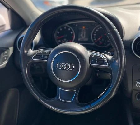 imagem-https://www.socarrao.com.br/sc-vehicle-images-prod/2775785/1791922771767-8294881_10_B_c4d9475989.jpeg