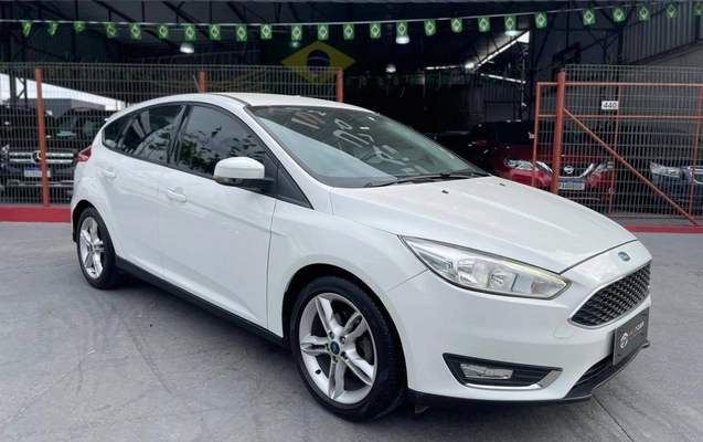 imagem-https://www.socarrao.com.br/sc-vehicle-images-prod/2776061/1784637871296-717b88b8d76a45adaad36da7c6e8c3fd_1784637737972.jpg