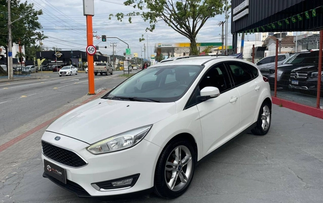 imagem-https://www.socarrao.com.br/sc-vehicle-images-prod/2776061/1784637871300-c4aa5d8057a744108069c59acd5e86e8_1784637737993.jpg