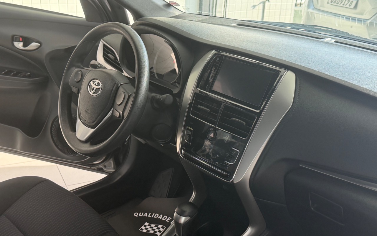imagem-https://www.socarrao.com.br/sc-vehicle-images-prod/2776114/1784638101542-SU1HXzA2NzQuanBlZw.jpeg