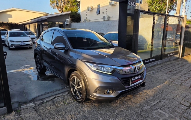 imagem-https://www.socarrao.com.br/sc-vehicle-images-prod/2776195/1784638630206-89904db6-f3c4-4f6c-a9a1-3a48bdf7a768.jpg