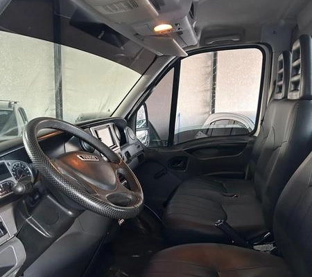 imagem-https://www.socarrao.com.br/sc-vehicle-images-prod/2776243/1784640285808-7960537_1_B_7cb2e7e107.jpeg