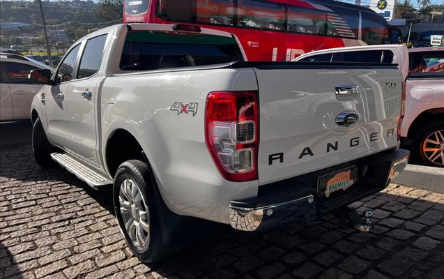 imagem-https://www.socarrao.com.br/sc-vehicle-images-prod/2776310/1784639128977-ETC-9H79_03.jpg