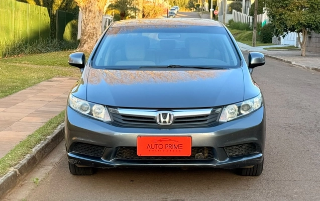 imagem-https://www.socarrao.com.br/sc-vehicle-images-prod/2776400/1784639556164-3_101158.jpg