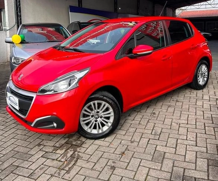 Peugeot 208 2018 Vermelho — foto 1 de 3