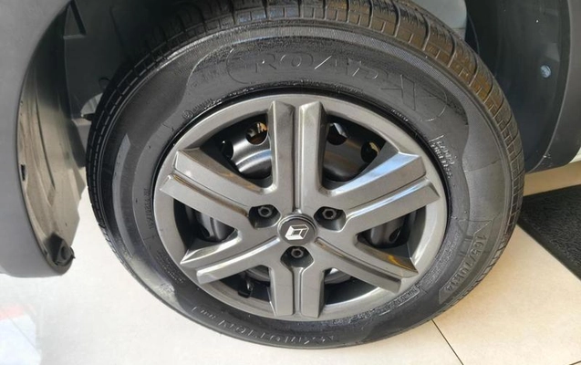 imagem-https://www.socarrao.com.br/sc-vehicle-images-prod/2776498/1787167398018-8253501_16_B_314d93ae17.jpeg