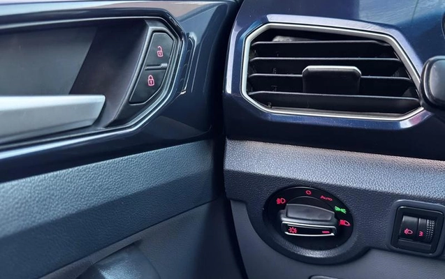 imagem-https://www.socarrao.com.br/sc-vehicle-images-prod/2776743/1786632446277-8281877_15_B_7b6c7483f5.jpeg