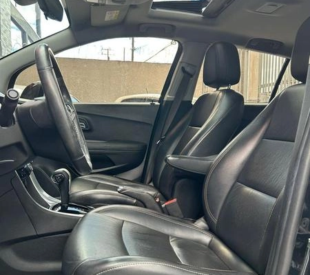 imagem-https://www.socarrao.com.br/sc-vehicle-images-prod/2776756/1789560396309-7908827_2_B_0758f956ac.jpeg