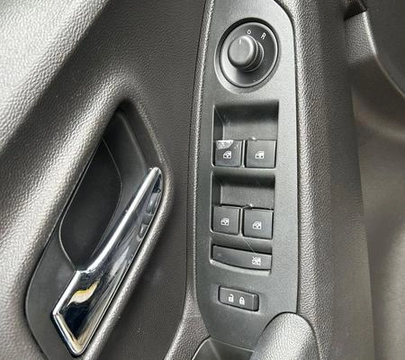 imagem-https://www.socarrao.com.br/sc-vehicle-images-prod/2776756/1789560396311-7908827_9_B_8445c2e826.jpeg