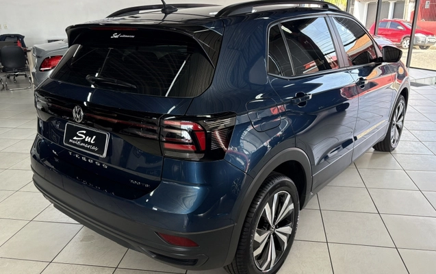 imagem-https://www.socarrao.com.br/sc-vehicle-images-prod/2776765/1788294133993-WJJ8GVomusRMq0EUqj2lhVhbR2hFTdZk.jpg