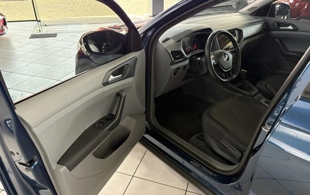imagem-https://www.socarrao.com.br/sc-vehicle-images-prod/2776765/1788294133998-tx4sEajsXxeT5imddx6sRk1aUTYptuRK.jpg