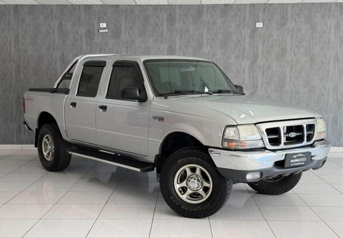 Ford Ranger XLT 4.0 4x4 CD 2002 Prata — foto 1 de 3