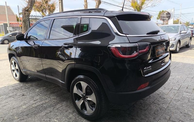 imagem-https://www.socarrao.com.br/sc-vehicle-images-prod/2776938/1788976514313-8299213_6_B_5fa3221764.jpeg