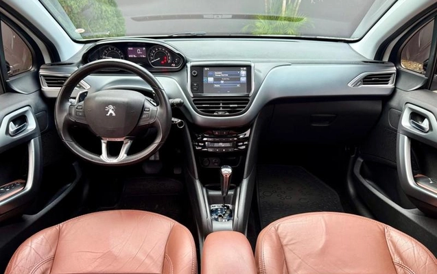imagem-https://www.socarrao.com.br/sc-vehicle-images-prod/2777006/1787945608244-8299463_11_B_27e0c974c7.jpeg