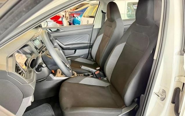 imagem-https://www.socarrao.com.br/sc-vehicle-images-prod/2777017/1790787077160-8278409_7_B_2461f40676.jpeg