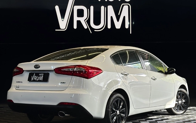 imagem-https://www.socarrao.com.br/sc-vehicle-images-prod/2777030/1784643220133-4_110635.jpg
