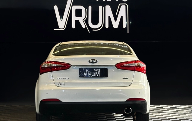 imagem-https://www.socarrao.com.br/sc-vehicle-images-prod/2777030/1784643220138-5_110635.jpg