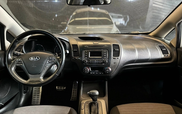 imagem-https://www.socarrao.com.br/sc-vehicle-images-prod/2777030/1784643220145-8_110635.jpg