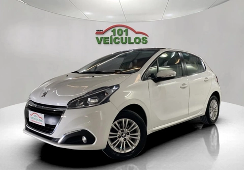 Peugeot 208 2018 Branco — foto 1 de 3