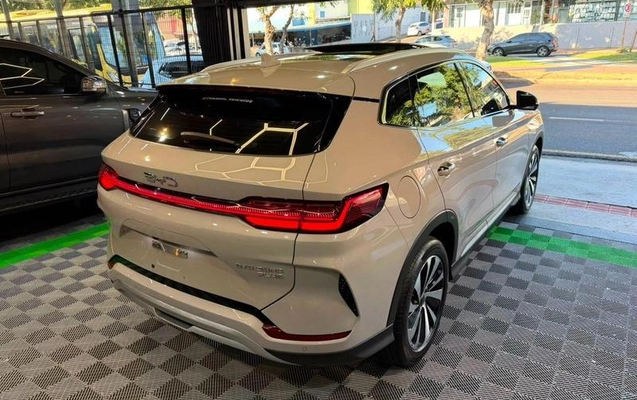 imagem-https://www.socarrao.com.br/sc-vehicle-images-prod/2777143/1788283541913-8299652_8_B_f60e354d16.jpeg