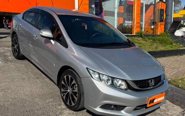 imagem-https://www.socarrao.com.br/sc-vehicle-images-prod/2777159/1784643795555-V2hhdHNBcHAgSW1hZ2UgMjAyNi0wNy0yMSBhdCAxMS4wMy4wMiAoMykuanBlZw.jpeg