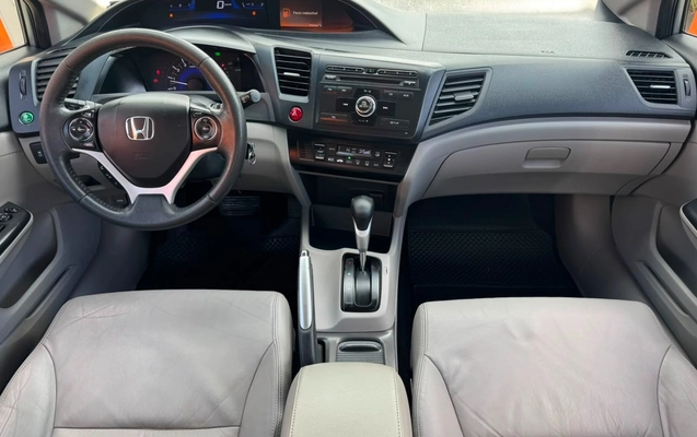 imagem-https://www.socarrao.com.br/sc-vehicle-images-prod/2777159/1784643795817-V2hhdHNBcHAgSW1hZ2UgMjAyNi0wNy0yMSBhdCAxMS4wMy4wMyAoMykuanBlZw.jpeg