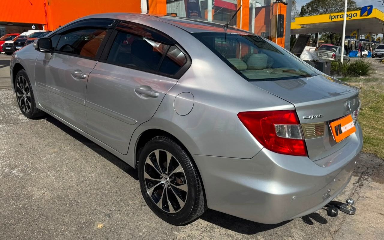 imagem-https://www.socarrao.com.br/sc-vehicle-images-prod/2777159/1784643796342-V2hhdHNBcHAgSW1hZ2UgMjAyNi0wNy0yMSBhdCAxMS4wMy4wMy5qcGVn.jpeg