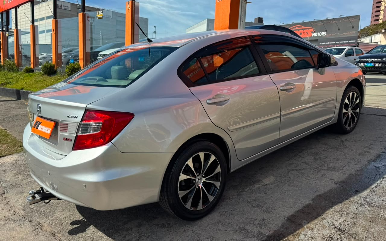 imagem-https://www.socarrao.com.br/sc-vehicle-images-prod/2777159/1784643796554-V2hhdHNBcHAgSW1hZ2UgMjAyNi0wNy0yMSBhdCAxMS4wMy4wMyAoMikuanBlZw.jpeg