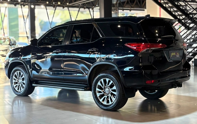 imagem-https://www.socarrao.com.br/sc-vehicle-images-prod/2777204/1784644179631-450d7d32f76a44c4a37bfe8915e62ee0_1784643939358.jpg