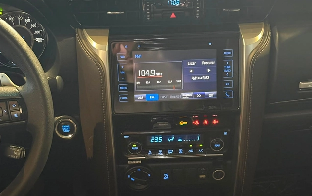 imagem-https://www.socarrao.com.br/sc-vehicle-images-prod/2777204/1784644179637-d5f461869b814fbcb8a41b088f47ecae_1784643939383.jpg