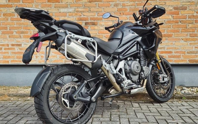 imagem-https://www.socarrao.com.br/sc-vehicle-images-prod/2777476/1785414564732-8299938_0_B_0ad4da0ea2.jpeg
