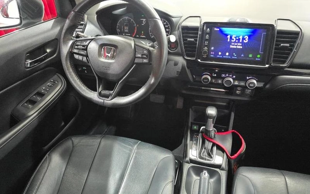 imagem-https://www.socarrao.com.br/sc-vehicle-images-prod/2777615/1788634744416-8300063_12_B_02182ccd8c.jpeg