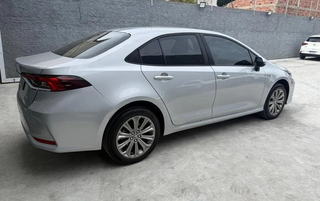 imagem-https://www.socarrao.com.br/sc-vehicle-images-prod/2777772/1784654880529-8299140_9_B_e21ad50cd6.jpeg